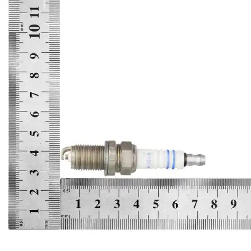 Свеча зажигания никелевая super BOSCH 7955-4 0242235666 310846 7955