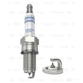 Свеча зажигания платиновая platinum BOSCH 0242135525 RXY3MK YR 7 DI 30 310560