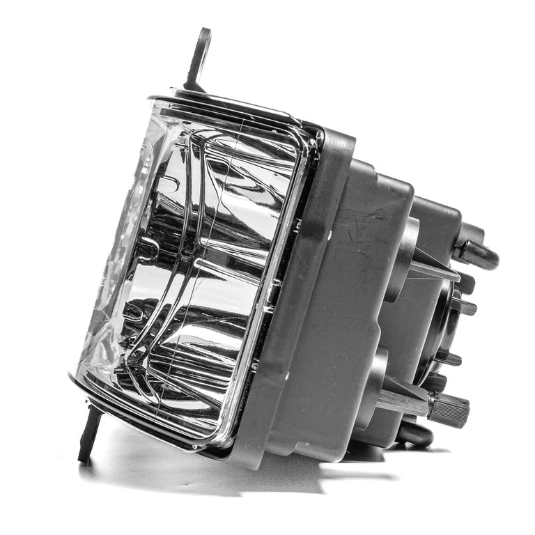 Фара блок КАМАЗ-6520, 6511, 4308 левая AVTOELECTRICA